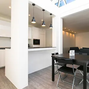 https://niclas-homegarden.it-romehotels.com